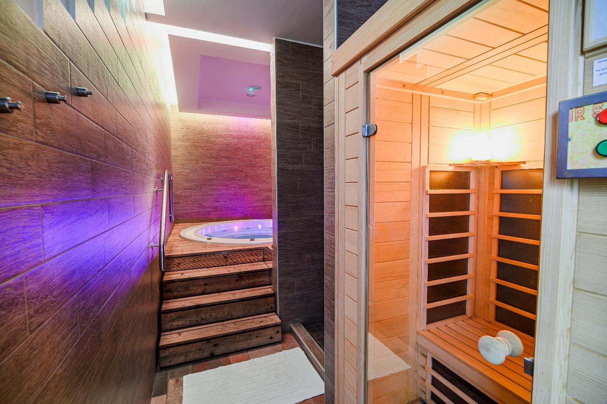 Glamping Maleric With Natural Pool Dragatuš Εξωτερικό φωτογραφία