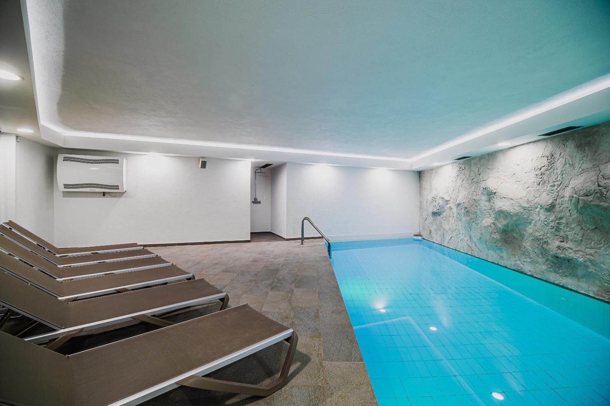 Glamping Maleric With Natural Pool Dragatuš Εξωτερικό φωτογραφία